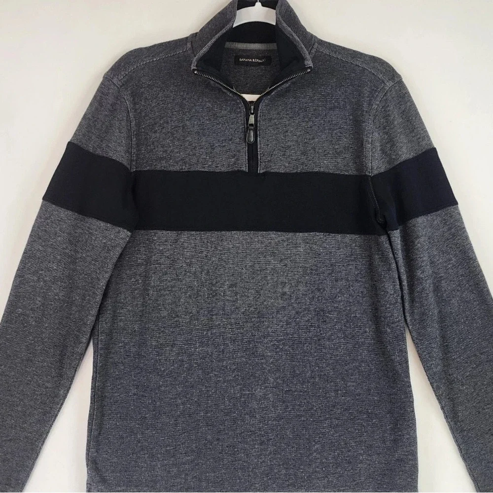 Banana Republic Men's 100% Cotton Striped Preppy Casualcore Quarter Zip, Size L‎
